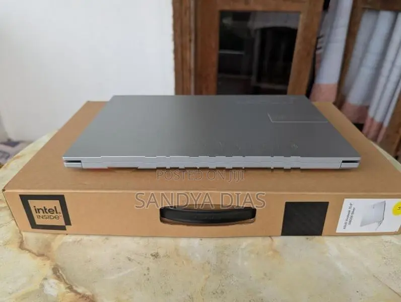Asus Vivobook Go E1504G