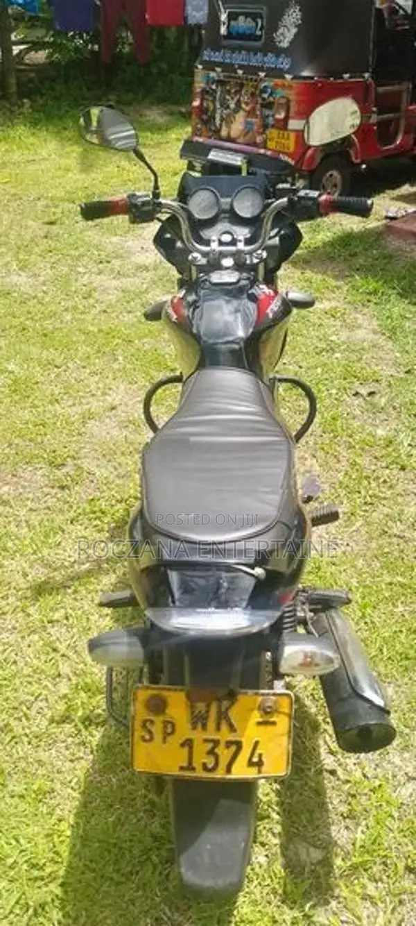 Bajaj Discover 150 cc 2011