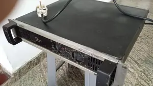 YAMAHA max XP 5000 power amp