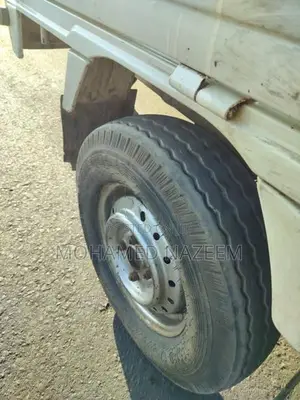 Suzuki Carry 2001