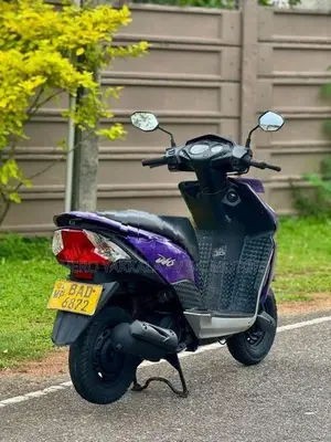 Honda Dio 2012