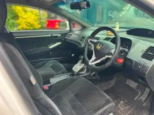 Honda Civic Hybrid 2011