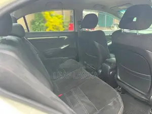 Honda Civic Hybrid 2011