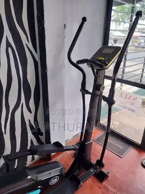 Cross Trainer Machine