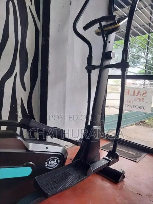 Cross Trainer Machine