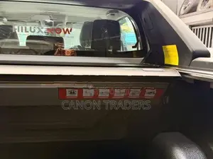 Hilux Travo Hamer Electric Roll Shutter