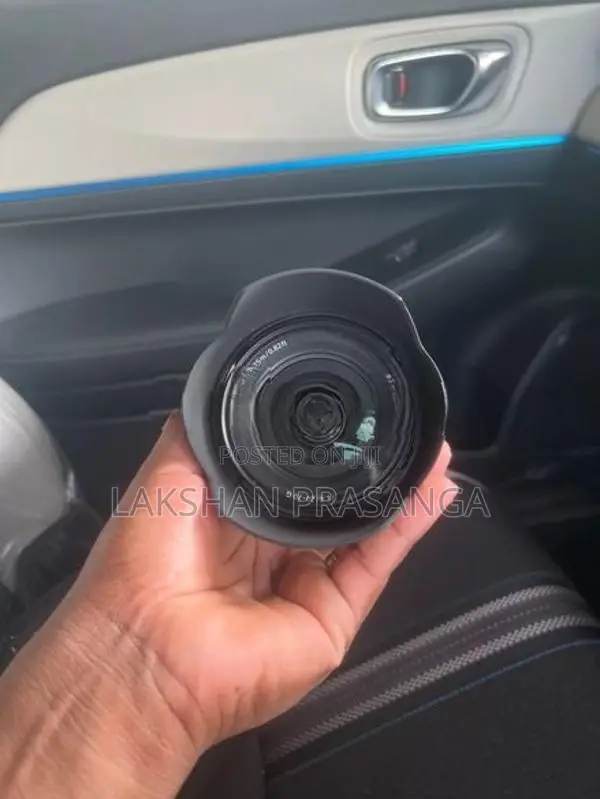 sony 20-70mm
