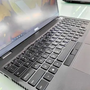 Dell Latitude 5500 Intel CORE I5 8TH GEN DDR4 8GB RAM 256GB NVME 15.6"