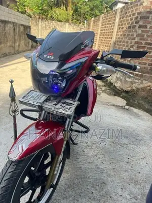 TVS Apache RTR 180 2017