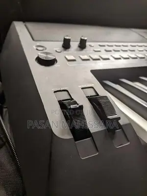 PSR SX600 Keyboard