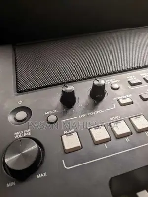 PSR SX600 Keyboard
