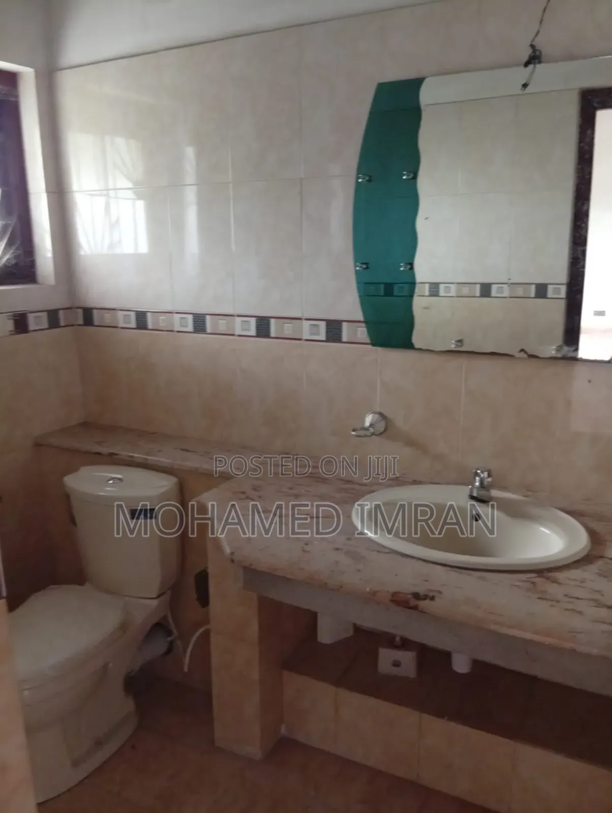 Two Separate Houses for Sale 11 Perches.Mirihana Nugegoda