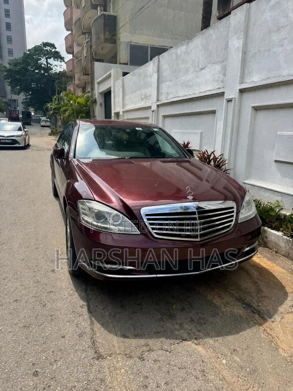 Mercedes-Benz S-Class 2010