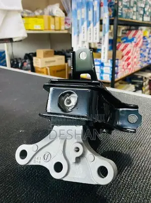 Suzuki wagon r / Spacia Engine Mount genuine