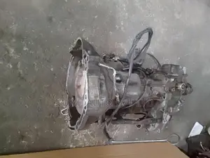 Daihatsu Terios J100 Auto 4Wheel Gear box/EF engine model