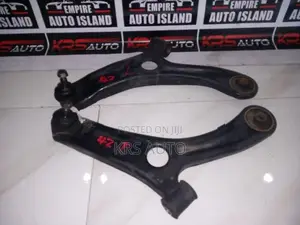 Suzuki Spacia MK 42 Lower control Arm