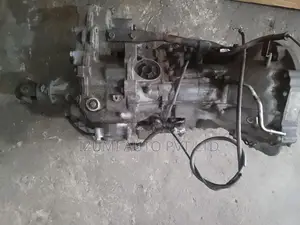 Daihatsu Terios J100 Auto 4Wheel Gear box/EF engine model