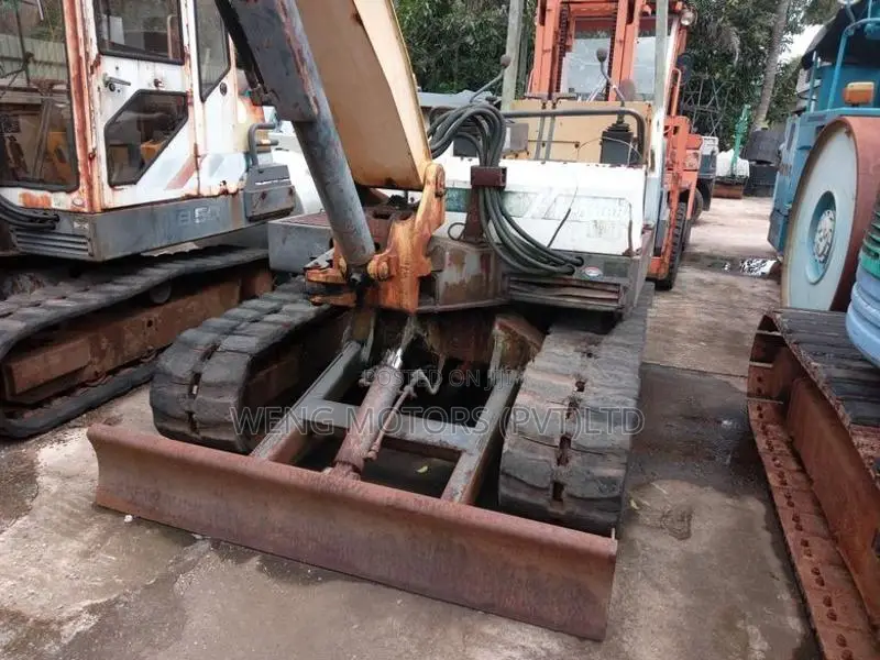 YANMAR B50 EXCAVATOR