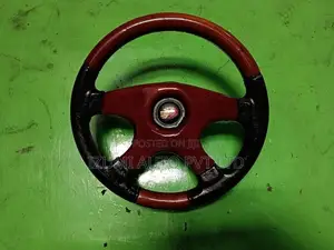 Momo Steering wheel