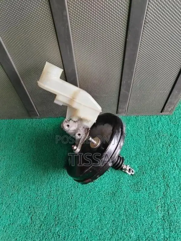 Toyota Yaris Brake Booster with Pump