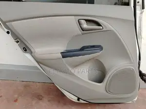 Honda Insight ZE2 Doors