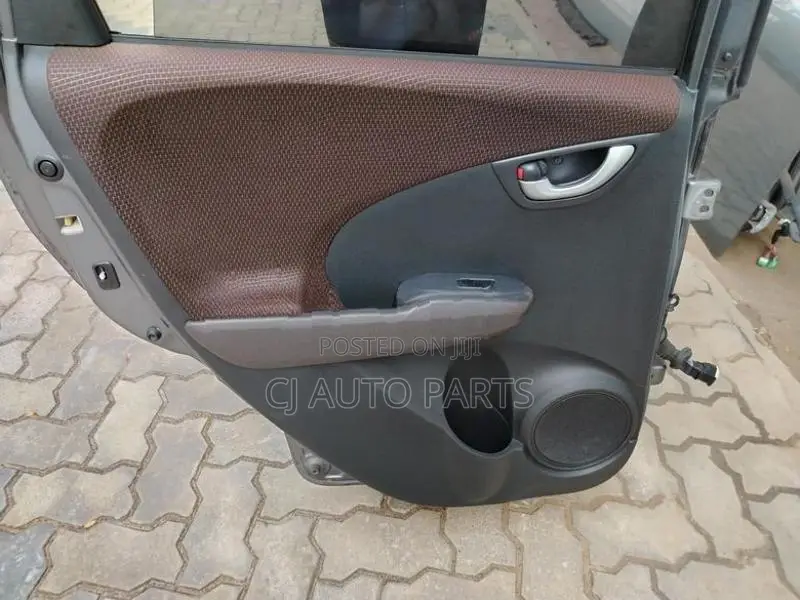 Honda Fit Shuttle Door Parts