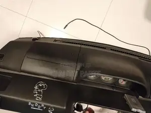 Nissan X Trail T30 Dashbord Parts