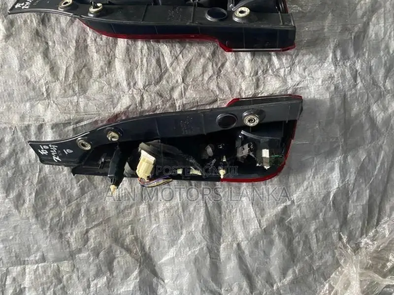 Suzuki Spacia Tail Light Set