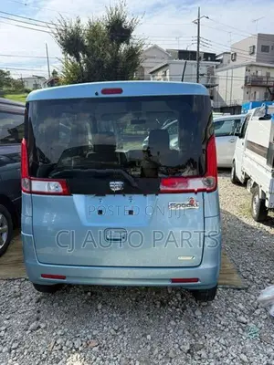 Suzuki Spacia MK42 All Body Parts Interior