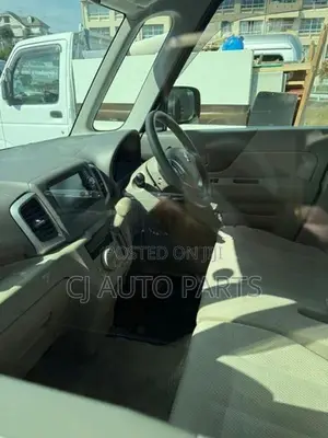 Suzuki Spacia MK42 All Body Parts Interior
