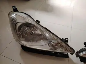 Honda Fit Shuttle GP2 Headlight