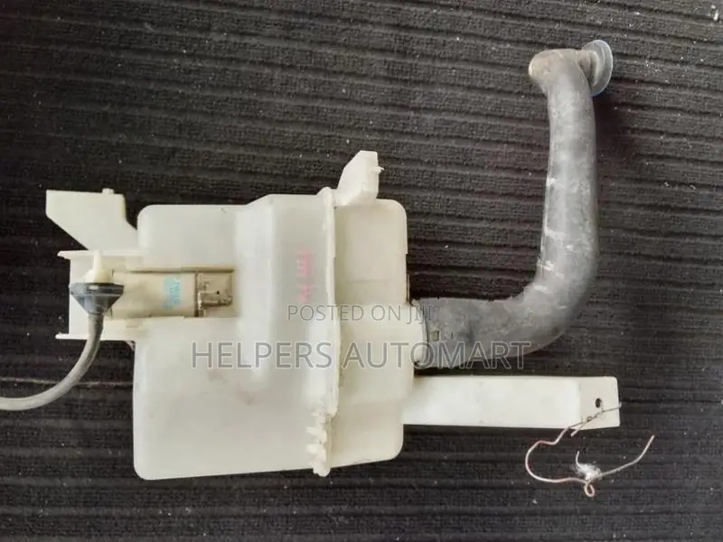 Nissan Ma Rch K12 Wiper Washer Tank