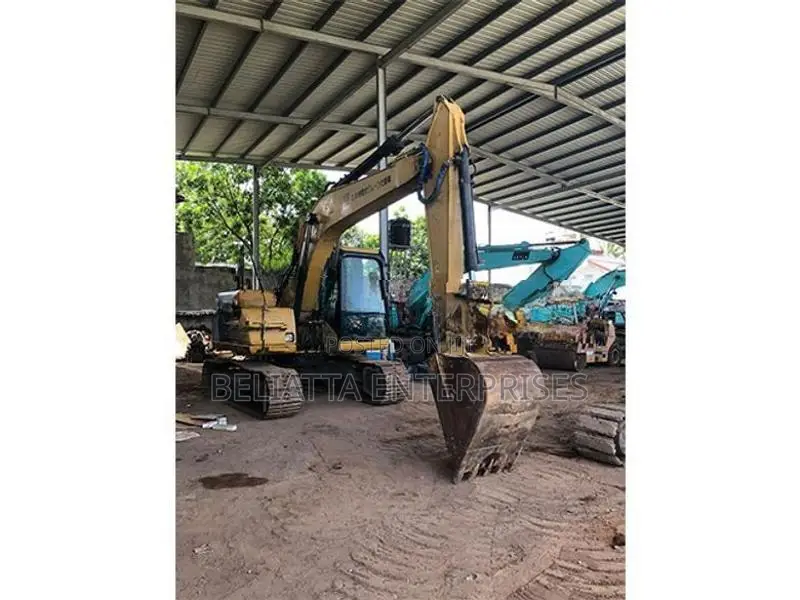 311D CAT EXCAVATOR JAPAN RECONDITION MACHINERIES