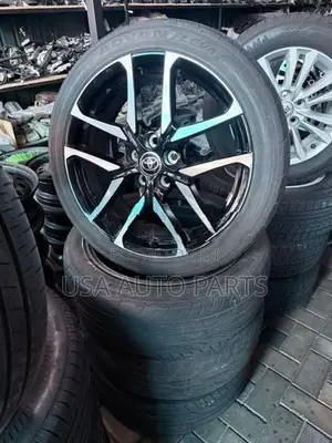 toyota CHR 2024 original alloy wheels