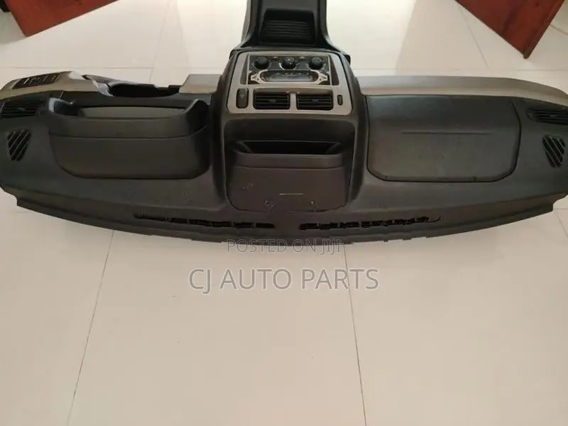 Mitshubishi Pajero IO Dashboard