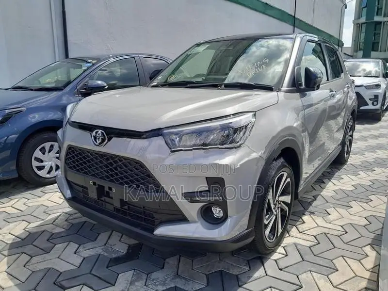 Toyota Raize Z Gray Blacktop 2025