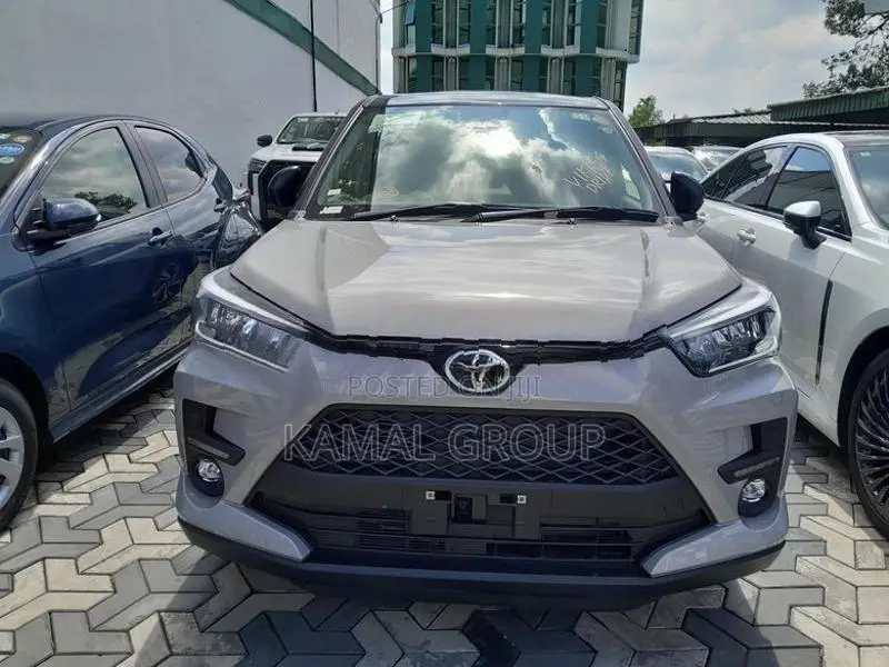 Toyota Raize Z Gray Blacktop 2025