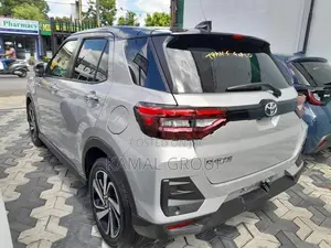 Toyota Raize Z Gray Blacktop 2025
