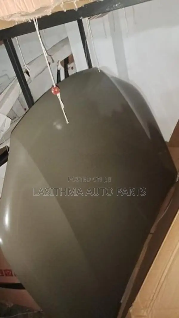 Hilux Revo Bonnet