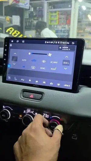 Android With 4way 360 Camera 2GB RAM 10 Inch Honda Vezel