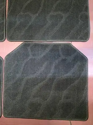 Universal Velvet Carpet