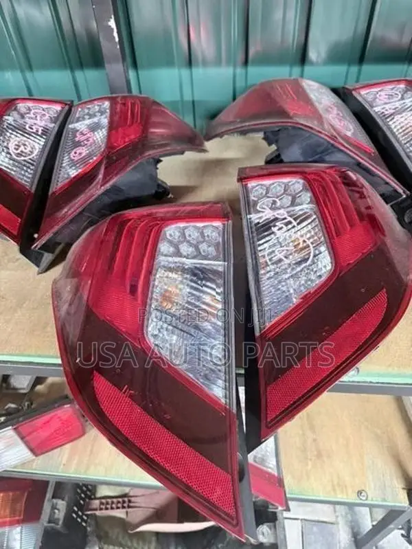 Honda fit gp5 tail light