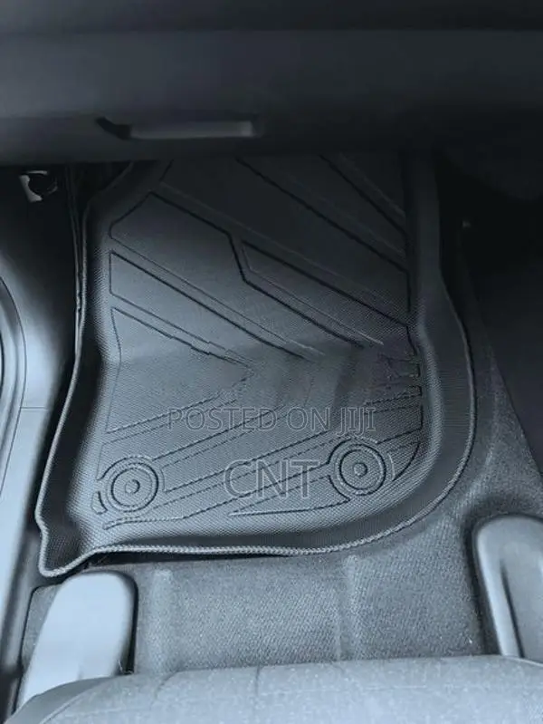 Honda Vezel Premium Floor Mat