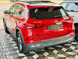Mercedes Benz GLA 180 AMG Premium Plus F/L 2023