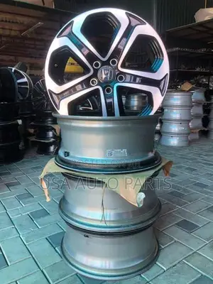 Honda Vezel RU3 alloy wheels
