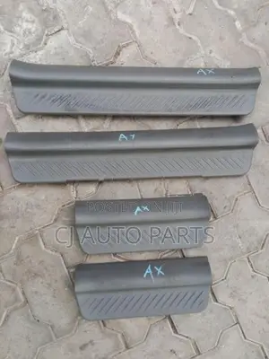 Mazda Axela BK5P Foot Step Set