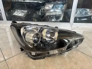 Toyota Aqua Head Light (Black Base)