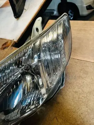Toyota Axio 141 Normal Head Lamp