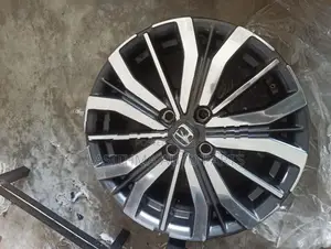 Honda Grace Allowheel