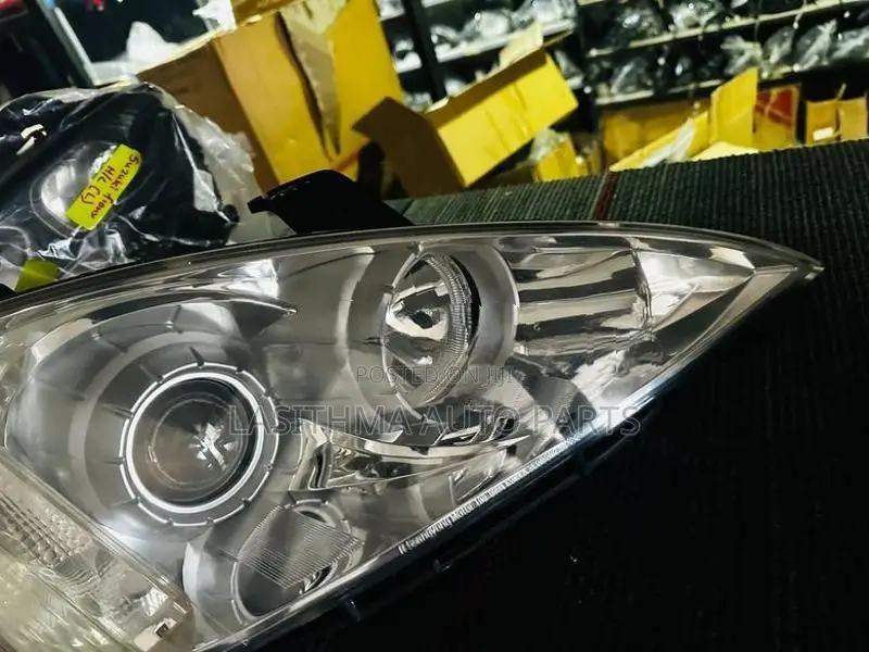 Ssang Yong Kyron Head Lamp
